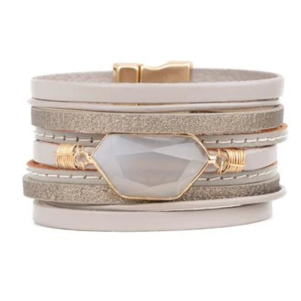 Abelia Leather & Stone Bracelet by Saachi NEW - Picture 7 of 8